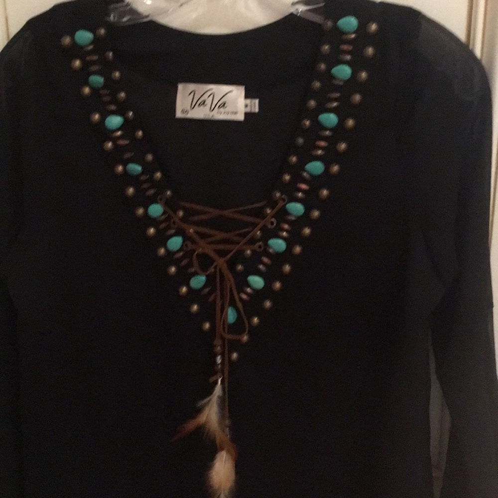 Tunic - Picture 2 of 4